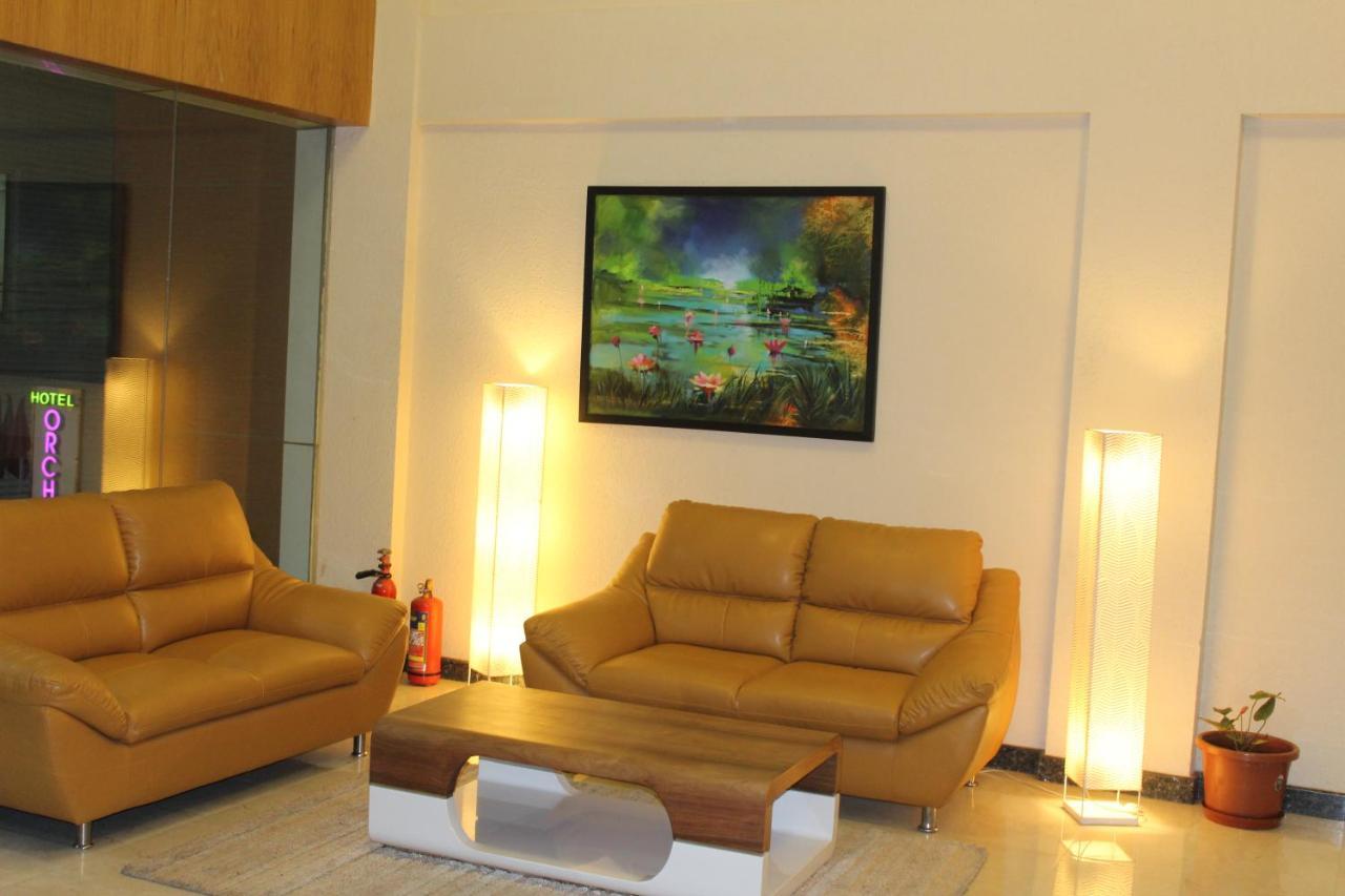 The Lotus Boutique Hotel จิกมากาลูร์ ภายนอก รูปภาพ